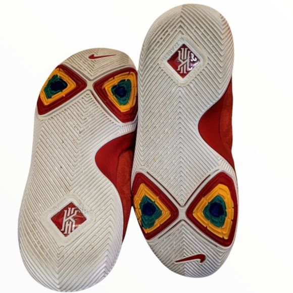 Nike KYRIE 3 GS Basketball Shoes University Red White Suede - Picture 3 of 5
